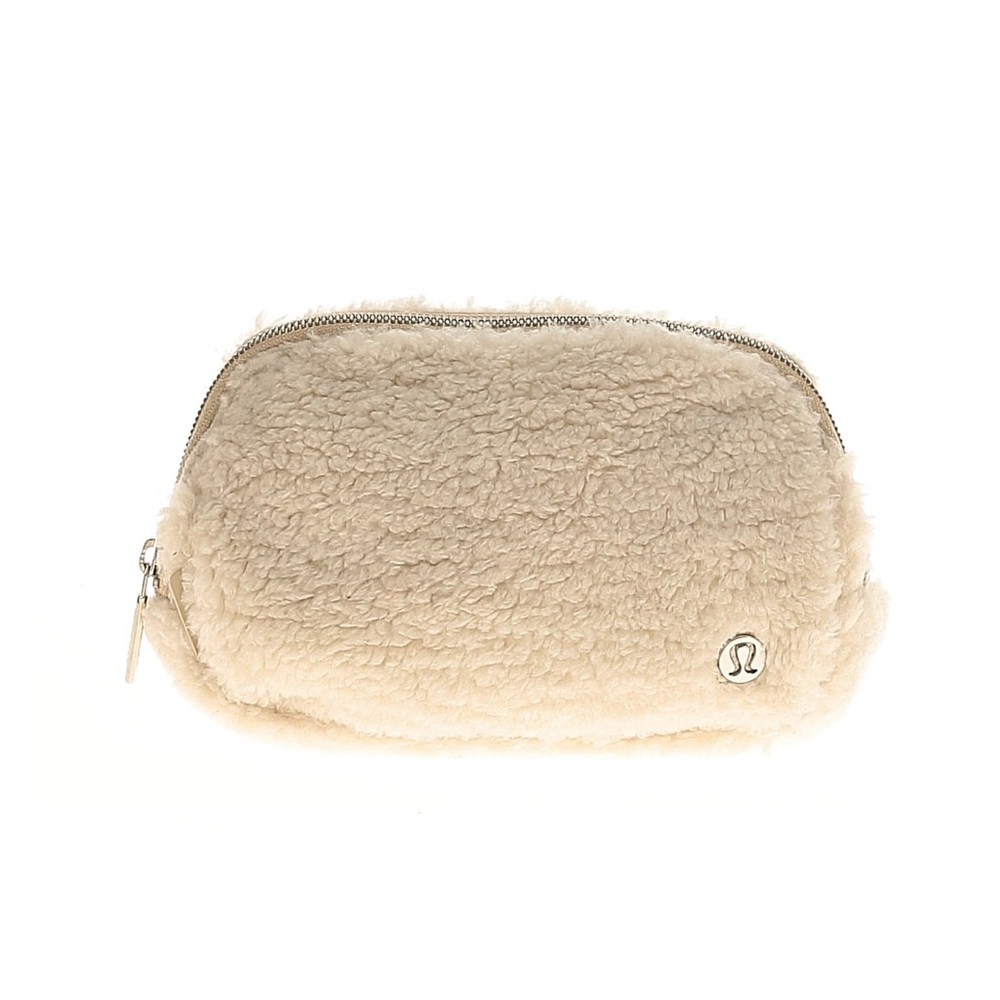 Lululemon Everywhere Belt Bag Fleece Sherpa  Color-Natural Ivory
